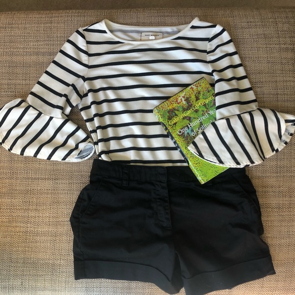 Old Navy Pants - Cuffed black shorts Old Navy